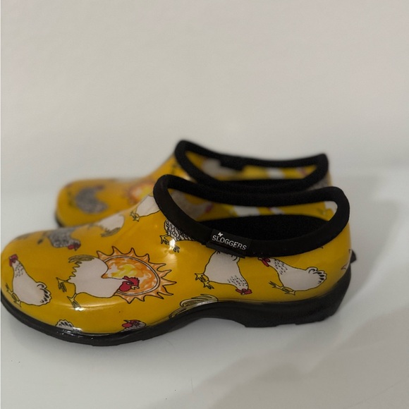 Sloggers Yellow Chicken Print Mules - Picture 5 of 7